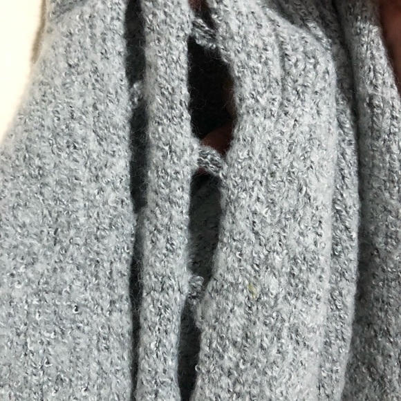 Cropped Sweater/Cardigan gray One Size Closure Button at Front Holes Down sleeve - Picture 6 of 16
